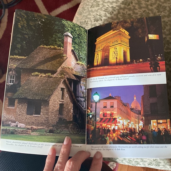 Frommer's 2000 Europe Travel book - Picture 9 of 11